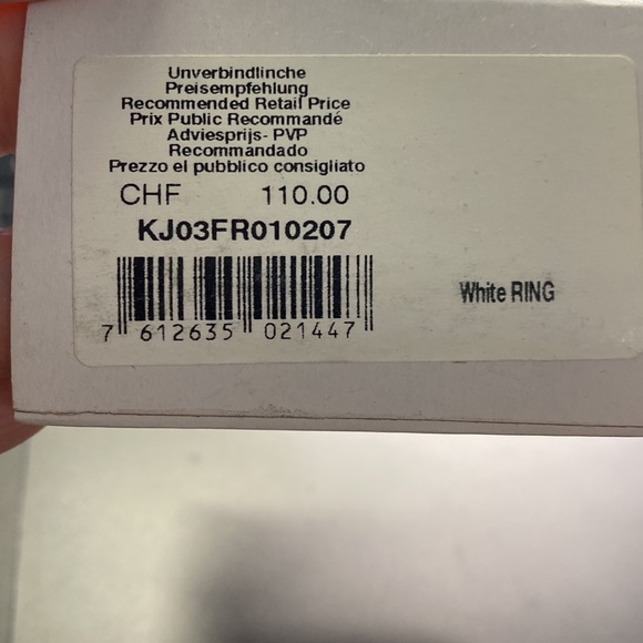 NWT Calvin Klein White Ellipse Ring - Picture 3 of 5